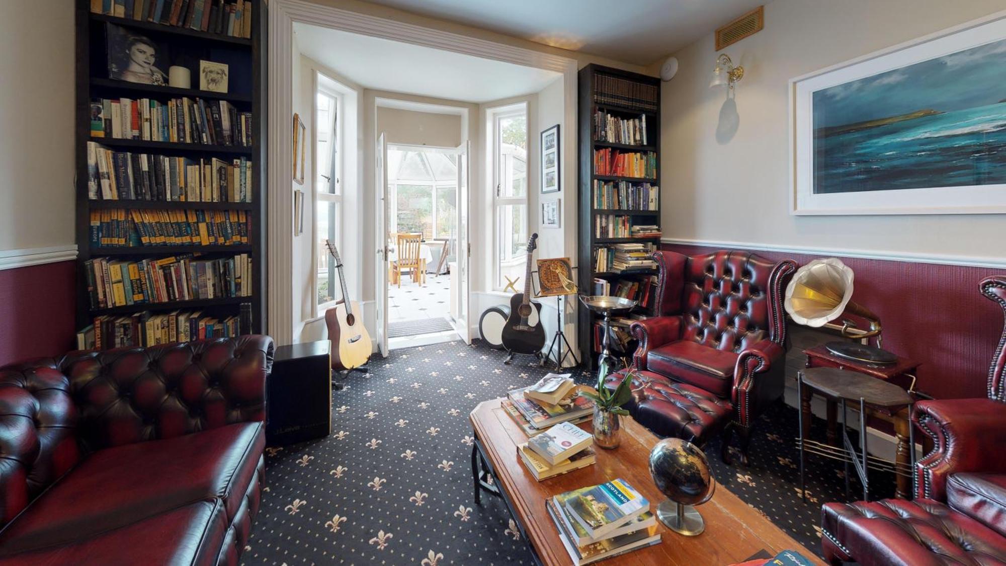 ホテル Milltown House ディングル エクステリア 写真