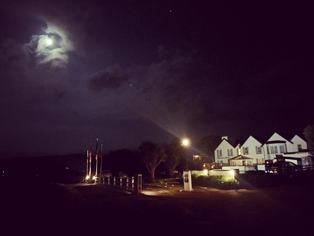 ホテル Milltown House ディングル エクステリア 写真